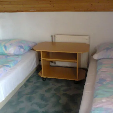 F 106 Vendeghaz Fertohomok