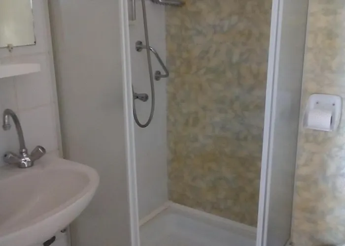 F 106 Vendeghaz Guest house