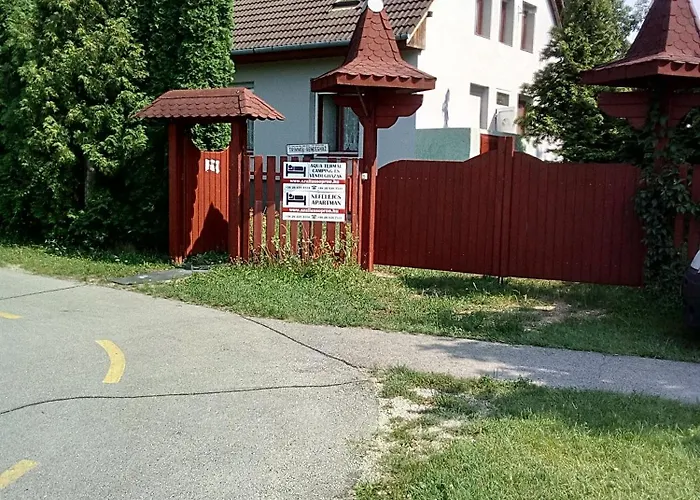 Guest house F 106 Vendeghaz Fertohomok